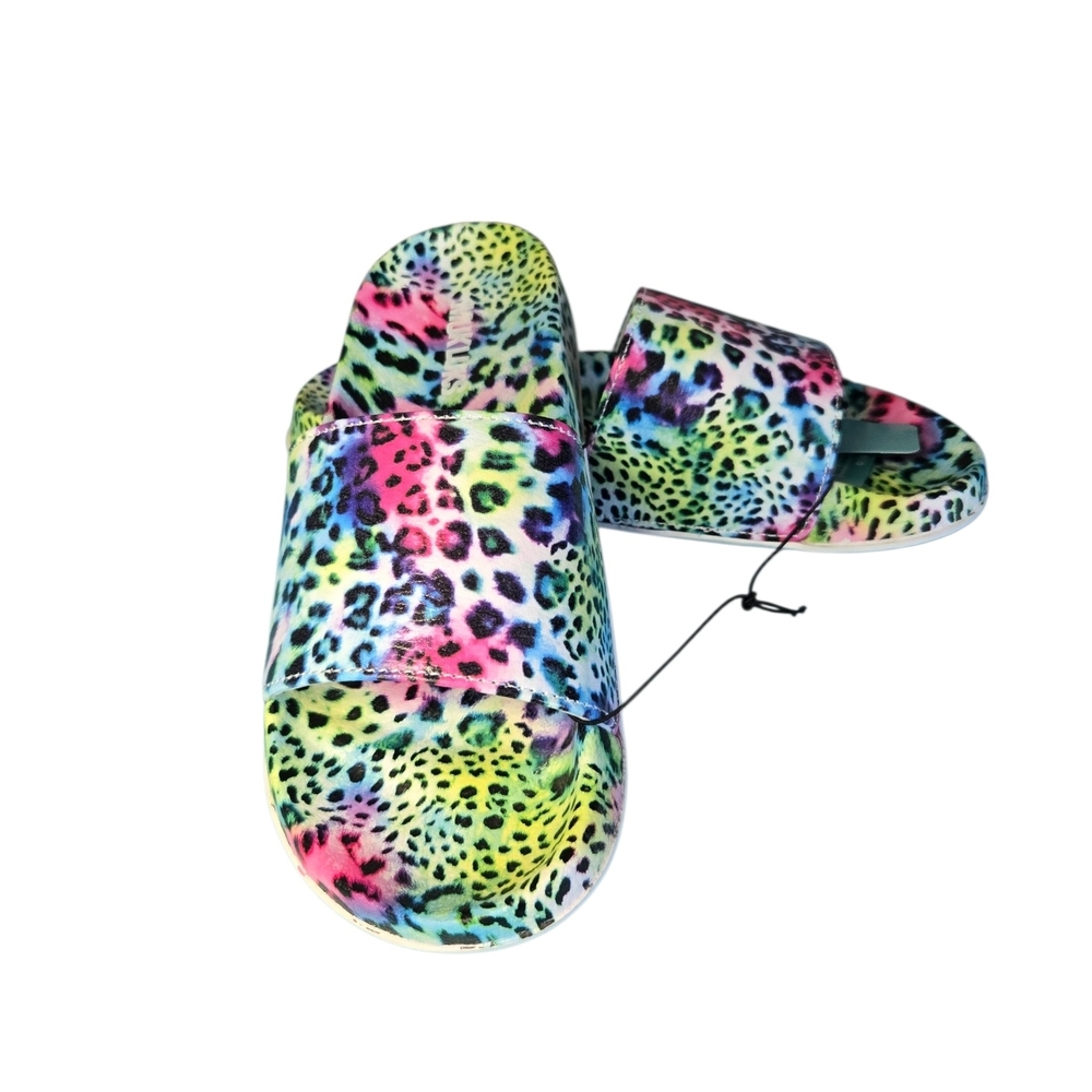Muk Luk Womens Pool Party Neon Leopard Slides
